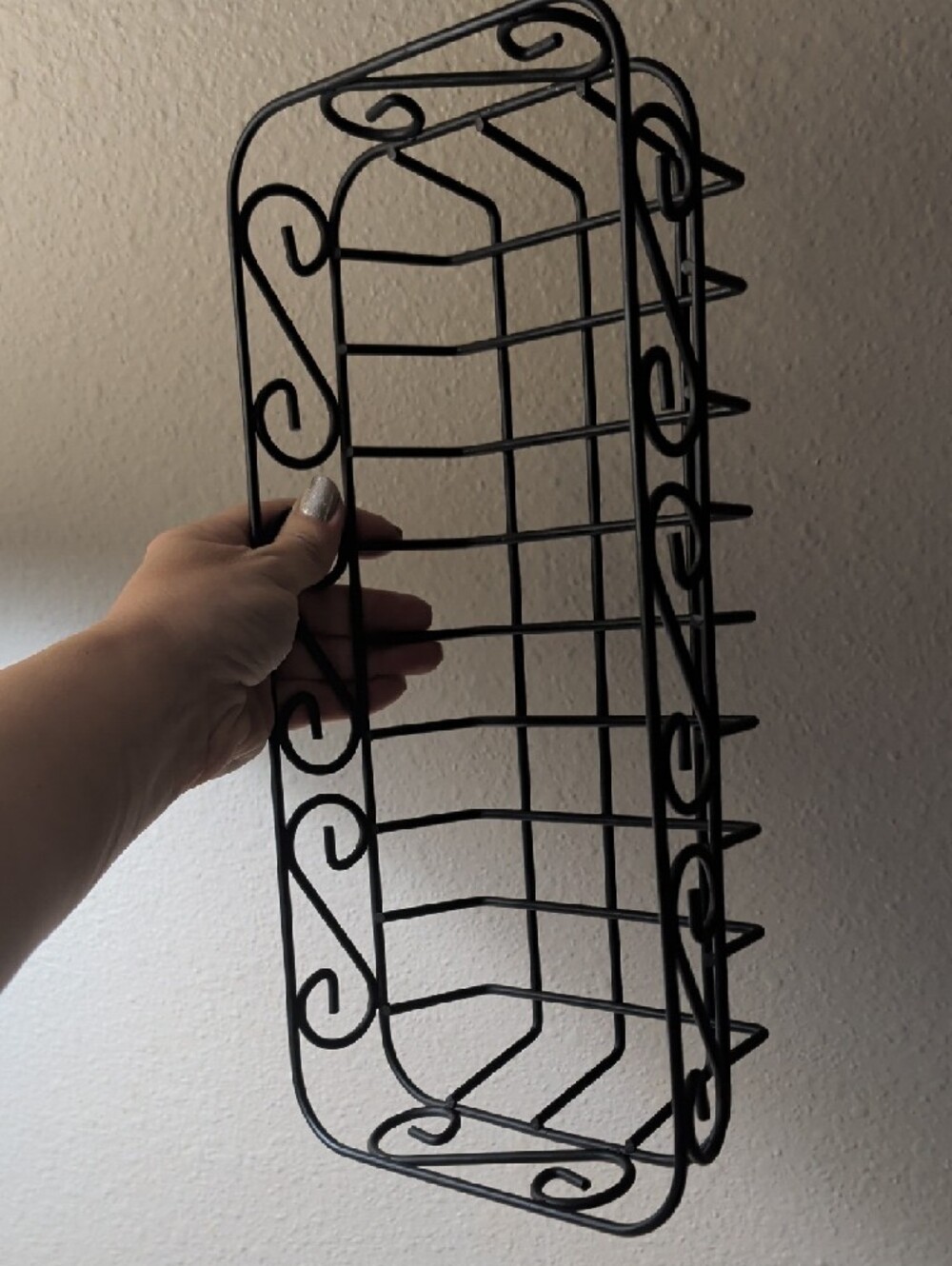 Black Decorative Scroll Metal Wall Shelf Rack